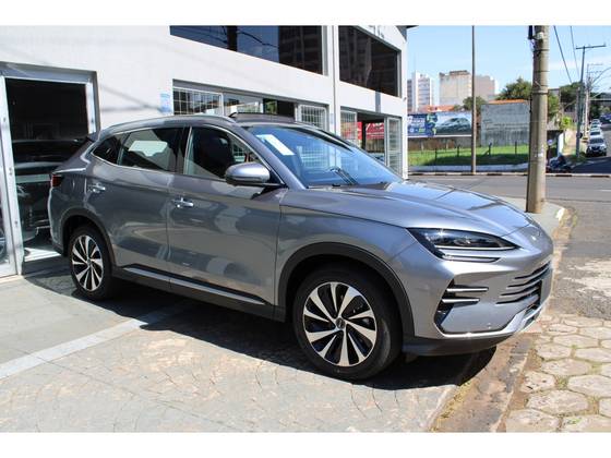 BYD SONG PLUS 1.5 DM-I TURBO HÍBRIDO AUTOMÁTICO